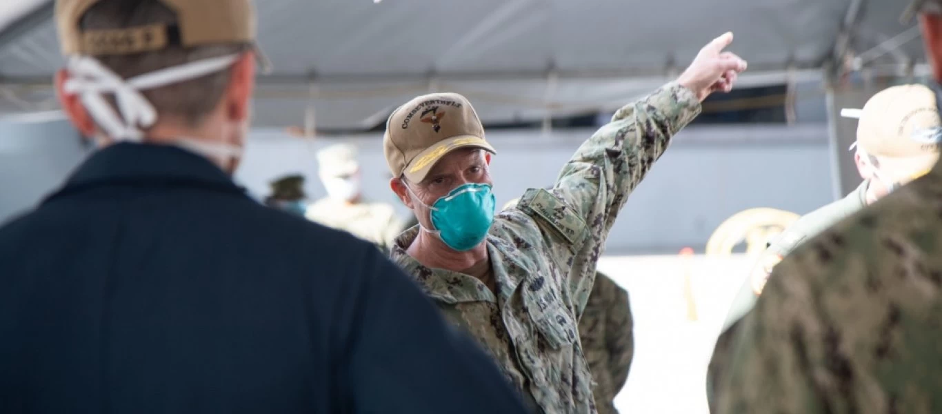 Κορωνοϊός: Στη βάση των ΗΠΑ στο Γκουάμ ο διοικητής του 7ου αμερικανικού Στόλου αντιναύαρχος Bill Merz